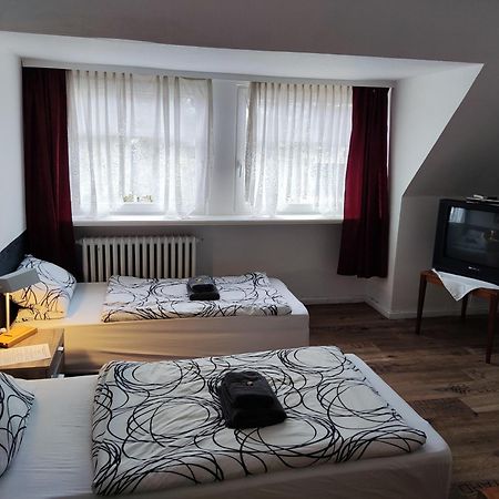 Pension Zum Burggrafen デルメンホルスト エクステリア 写真